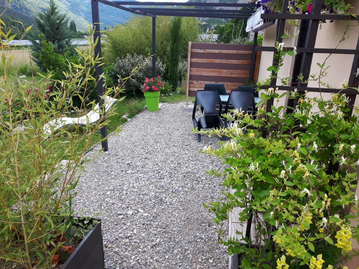 La Petite Maison 05 Trescléoux エクステリア 写真